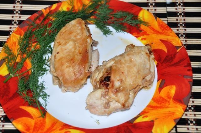 Chicken breast stuffed with minced meat under the sauce